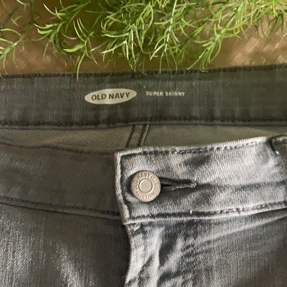 Super Skinny gray jeans